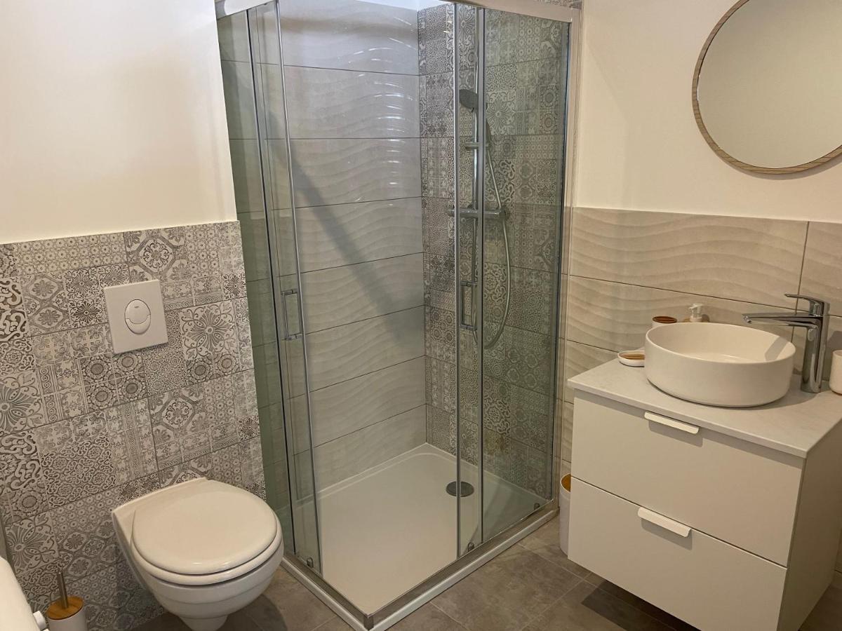 Les Jardins De Saint Pancrace Apartment Корте Екстериор снимка
