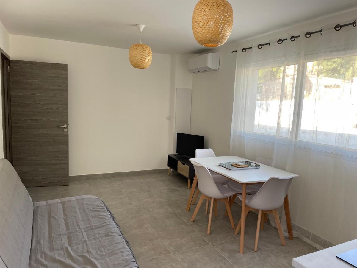 Les Jardins De Saint Pancrace Apartment Корте Екстериор снимка