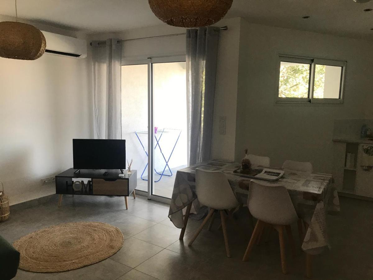 Les Jardins De Saint Pancrace Apartment Корте Екстериор снимка
